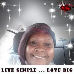 Meet your Posher, Cherrie